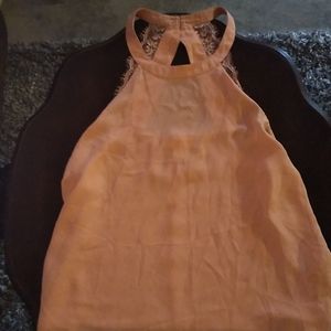 Pink tank top blouse with lace